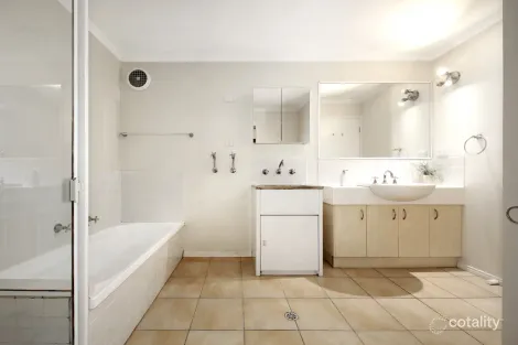 Property photo of 6/224 Nepean Highway Parkdale VIC 3195