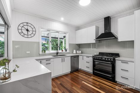 Property photo of 36 Parkview Avenue Wynnum QLD 4178