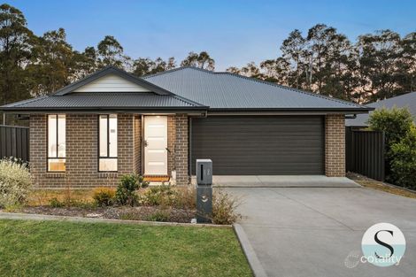 Property photo of 18 Jarrah Close Fletcher NSW 2287