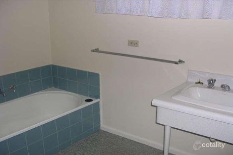Property photo of 10 Toolang Court Mount Waverley VIC 3149
