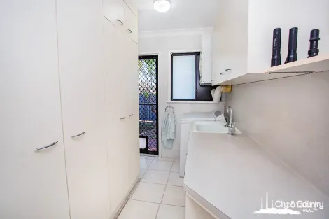 Property photo of 59 Erap Street Soldiers Hill QLD 4825