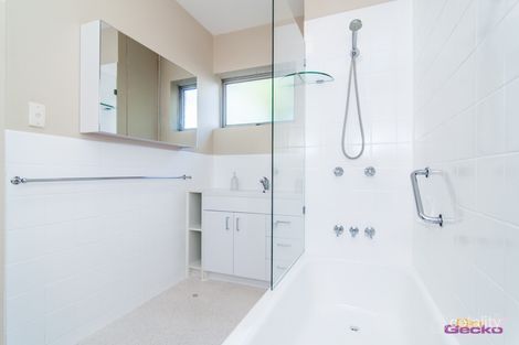 Property photo of 2/747 Sandgate Road Clayfield QLD 4011