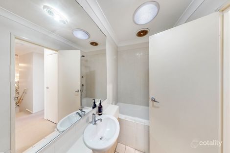 Property photo of 15/101 Coutts Street Bulimba QLD 4171