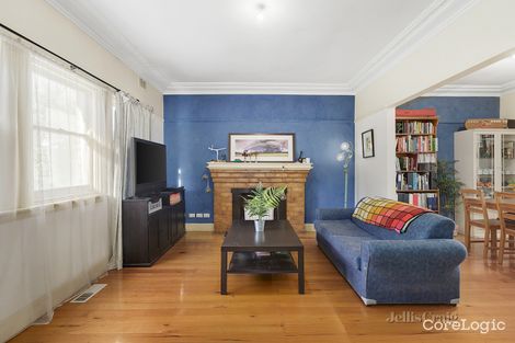 Property photo of 19 Greenbank Crescent Pascoe Vale South VIC 3044