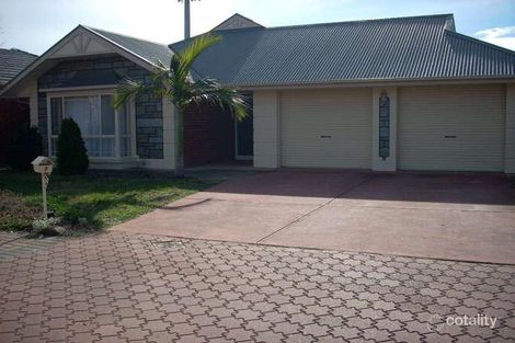 11 Attingham Cres, Oakden, SA 5086