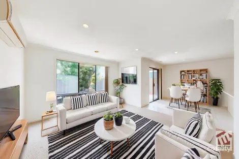 33 Jonah Pde, Deer Park, VIC 3023