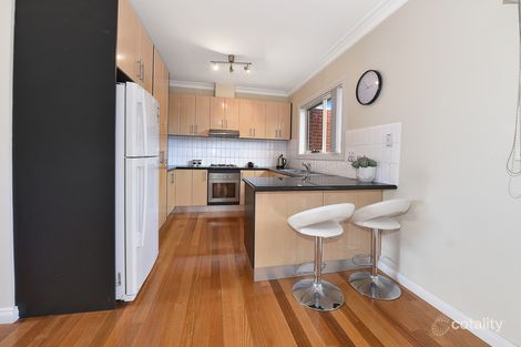 Property photo of 2/143 Rathcown Road Reservoir VIC 3073