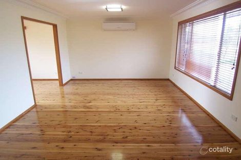 Property photo of 39 Hoddle Avenue Goulburn NSW 2580