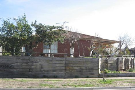 Property photo of 5 George Chudleigh Drive Hallam VIC 3803