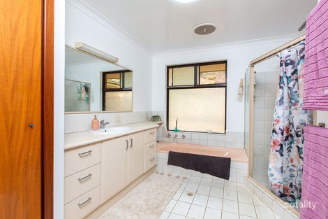 Property photo of 4 Leake Court Leschenault WA 6233