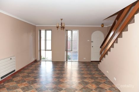 Property photo of 4/113 Stornaway Road Queanbeyan NSW 2620