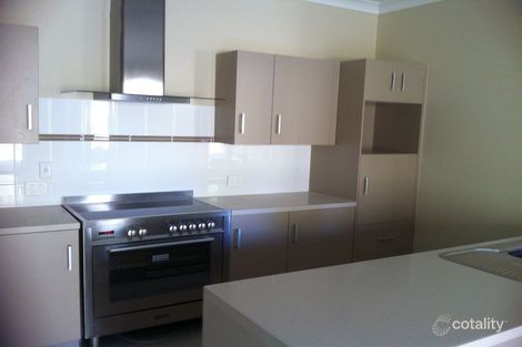 Property photo of 3/1 Sunset Drive Glenvale QLD 4350