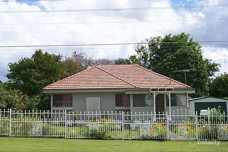Property photo of 131 Singer Street Wynnum QLD 4178