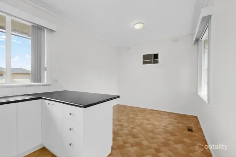 Property photo of 22 Winters Way Doncaster VIC 3108