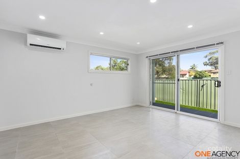 Property photo of 1 Startop Place Ambarvale NSW 2560