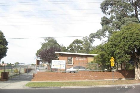 70 Outlook Dr, Dandenong North, VIC 3175