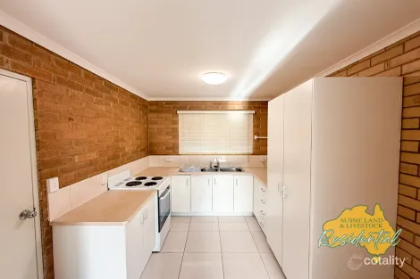 2/12 Flinders St, Mundubbera, QLD 4626