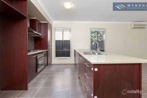 Property photo of 55 Sherrington Grange Derrimut VIC 3026