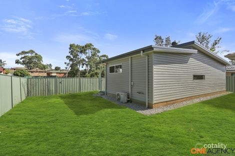 Property photo of 1 Startop Place Ambarvale NSW 2560