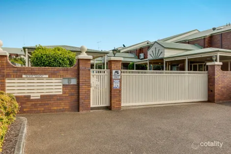 Property photo of 15/5 Clifford Street Toowoomba City QLD 4350