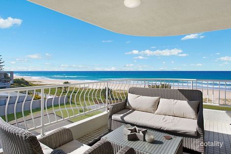 Property photo of 3/121 Hedges Avenue Mermaid Beach QLD 4218
