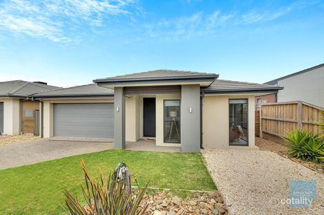 Property photo of 15 Eaglecrest Avenue Fraser Rise VIC 3336