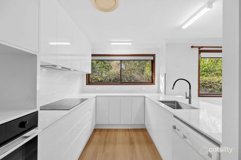 Property photo of 8 Donna Street Kenmore QLD 4069