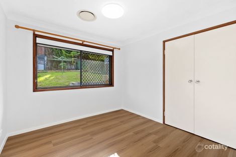 Property photo of 8 Donna Street Kenmore QLD 4069