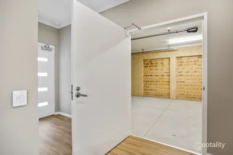 Property photo of 4 Triflora Way Byford WA 6122