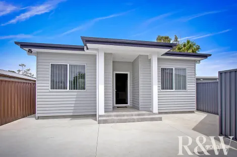 14a Warrego St, North St Marys, NSW 2760