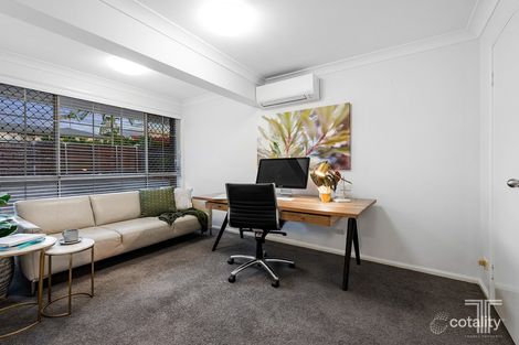 Property photo of 67 Donnington Street Carindale QLD 4152