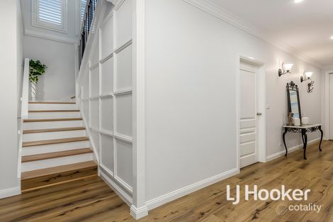 Property photo of 16 Combine Drive Truganina VIC 3029