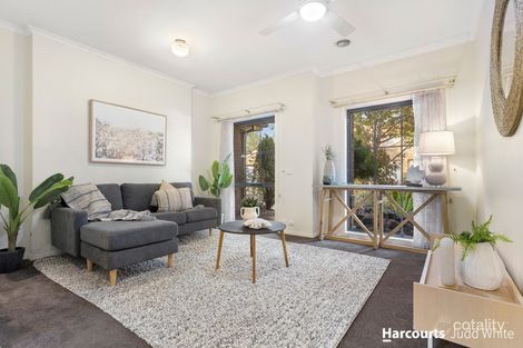 Property photo of 18 Silverwood Way Glen Waverley VIC 3150