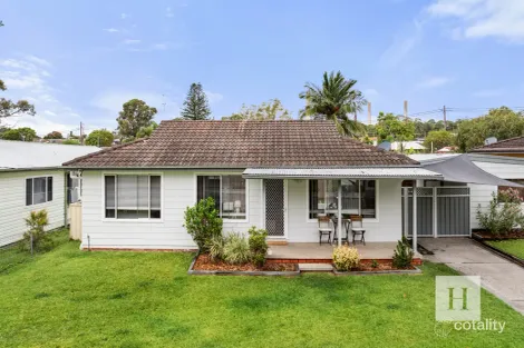 26 Warwick Ave, Mannering Park, NSW 2259