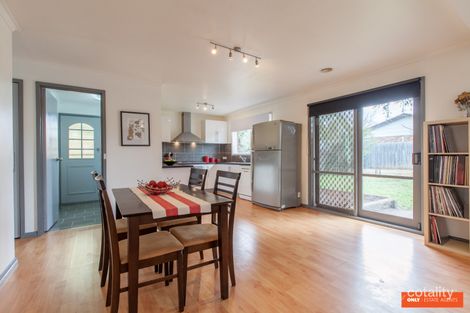 Property photo of 8 Mollis Close Narre Warren VIC 3805