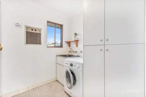 Property photo of 2/4-6 Malone Crescent Morphett Vale SA 5162