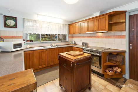 Property photo of 10 Bowen Street Woodend VIC 3442