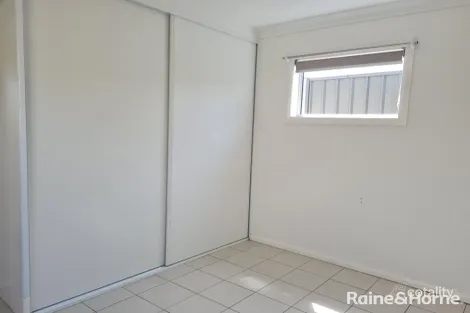 Property photo of 26 Pickett Avenue Minto NSW 2566