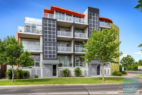 2/2 The Esplanade, Caroline Springs, VIC 3023