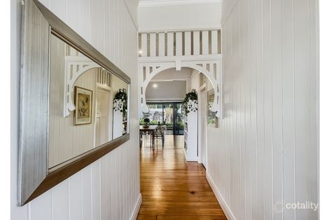 Property photo of 33 Parrot Tree Place Bangalow NSW 2479