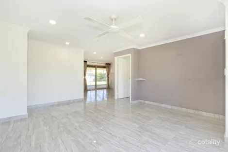 Property photo of 5 Hopkins Place Waikiki WA 6169