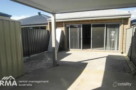 Property photo of 92 Lambeth Circle Wellard WA 6170