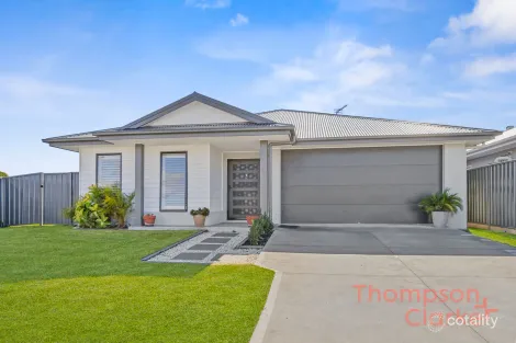 26 Pasture Pl, Lochinvar, NSW 2321