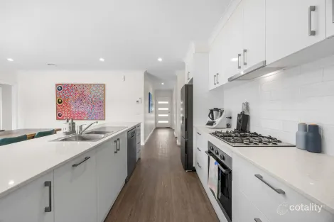 Property photo of 42 Crowther Drive Lucas VIC 3350