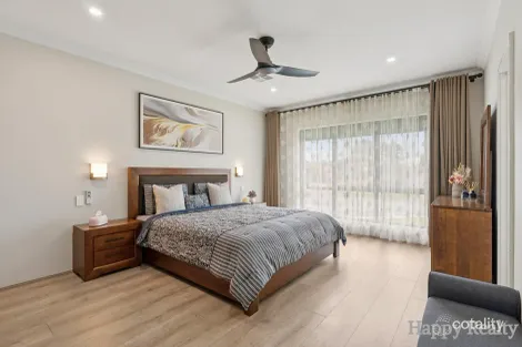 Property photo of 2 Spotless Close Canning Vale WA 6155