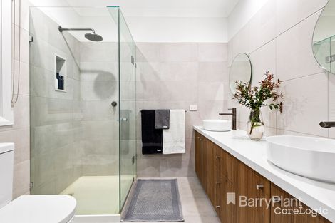 Property photo of 34 Mulsanne Way Donvale VIC 3111