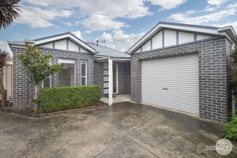 6/111 Lexton St, Lake Wendouree, VIC 3350