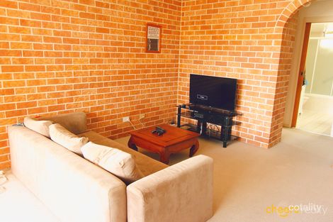 Property photo of 1/56 Woodstock Road Toowong QLD 4066