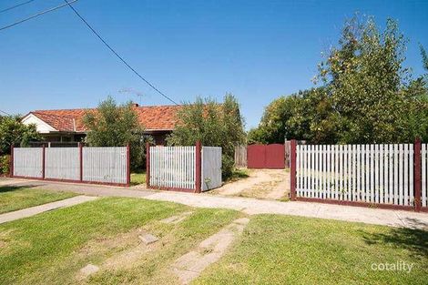 Property photo of 370 Howe Parade Port Melbourne VIC 3207