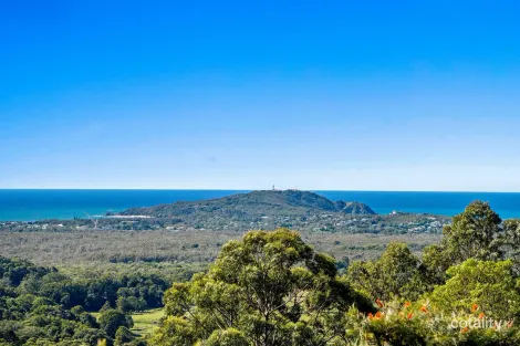 352 Bangalow Rd, Hayters Hill, NSW 2481